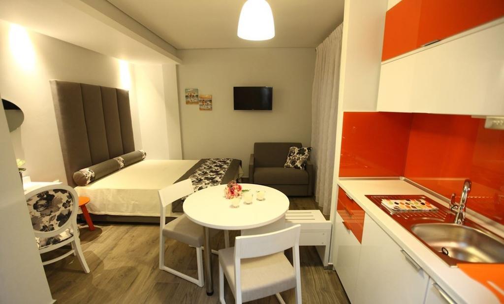 Mary'S Luxury Apartman Hriszí Amudiá Szoba fotó
